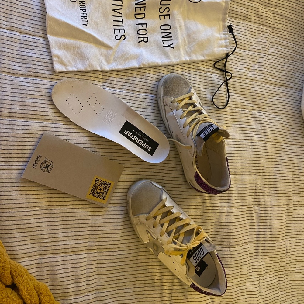 Golden Goose Superstars